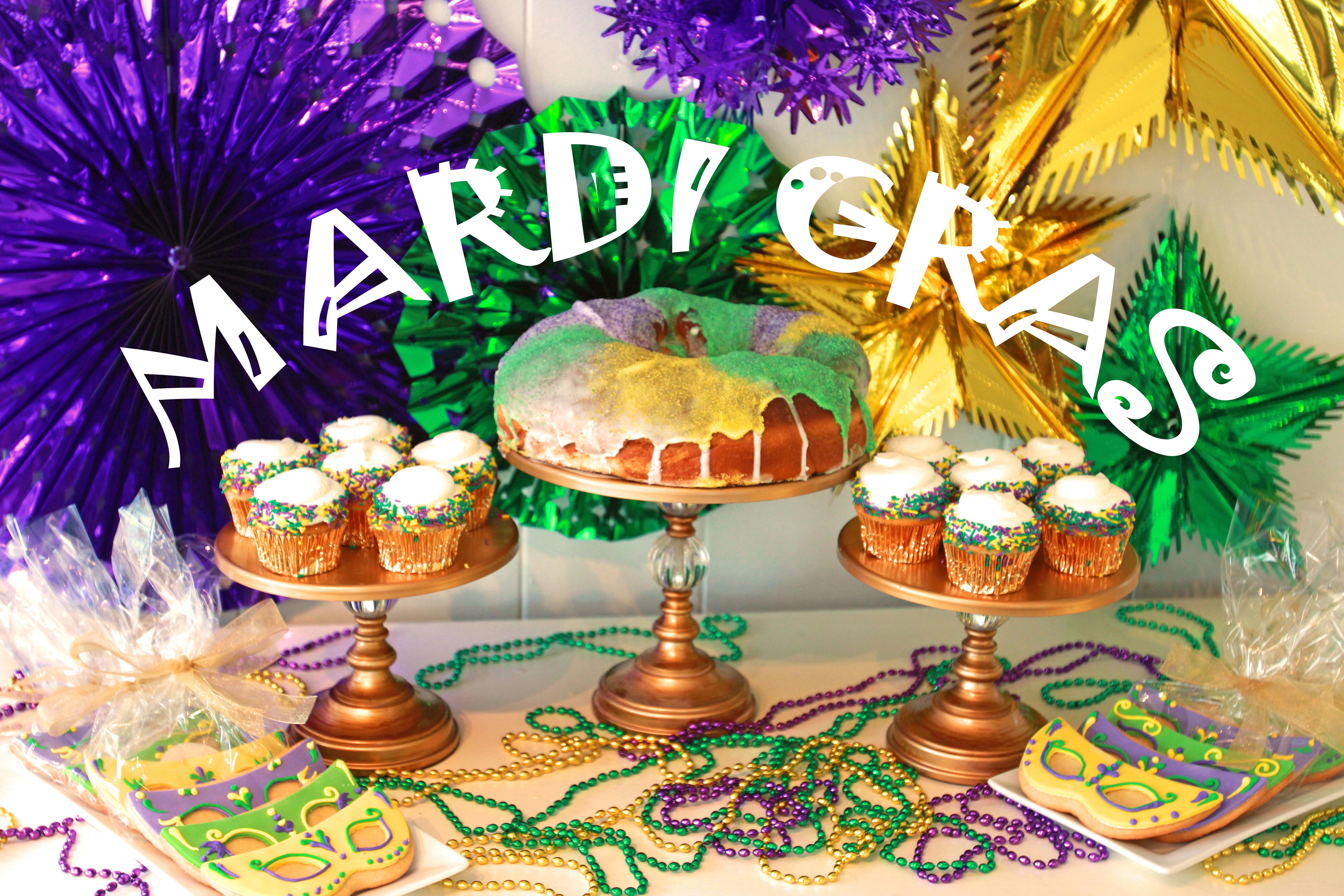 MARDI GRAS PARTY || CAFE PIERROT